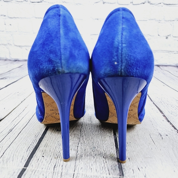 L.A.M.B. | suede leather pointed toe stilleto heels - Picture 7 of 12